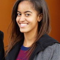 1445039481_malia obama 441