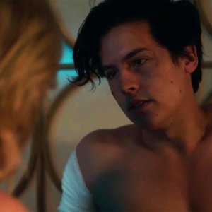 Cole Sprouse Riverdale serpent queen