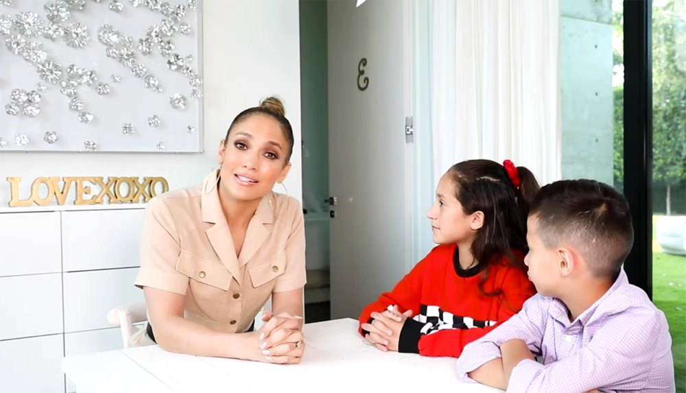Jennifer Lopez Tells Twins How She Found Out She Was Pregnant