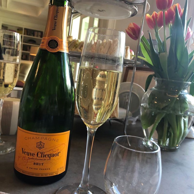 Jason Priestley and Naomi Lowde-Priestley Invite Prince Harry and Meghan Over For Tea Champagne