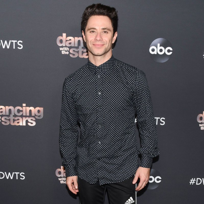 Olivia Newton John Dies At 73 John Travolta More Celebs React Sasha Farber