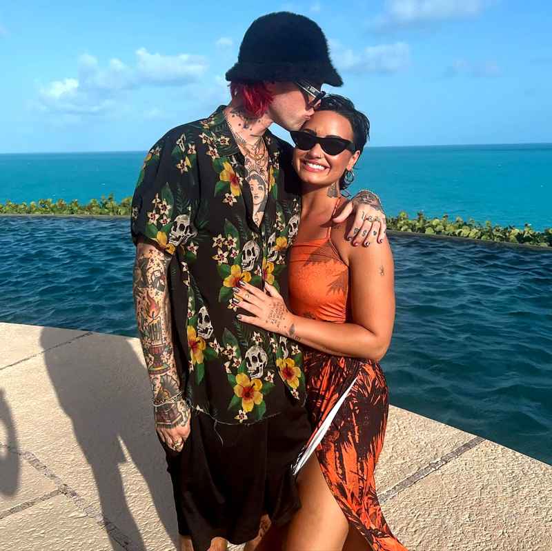 Jutes Demi Lovato Vacation