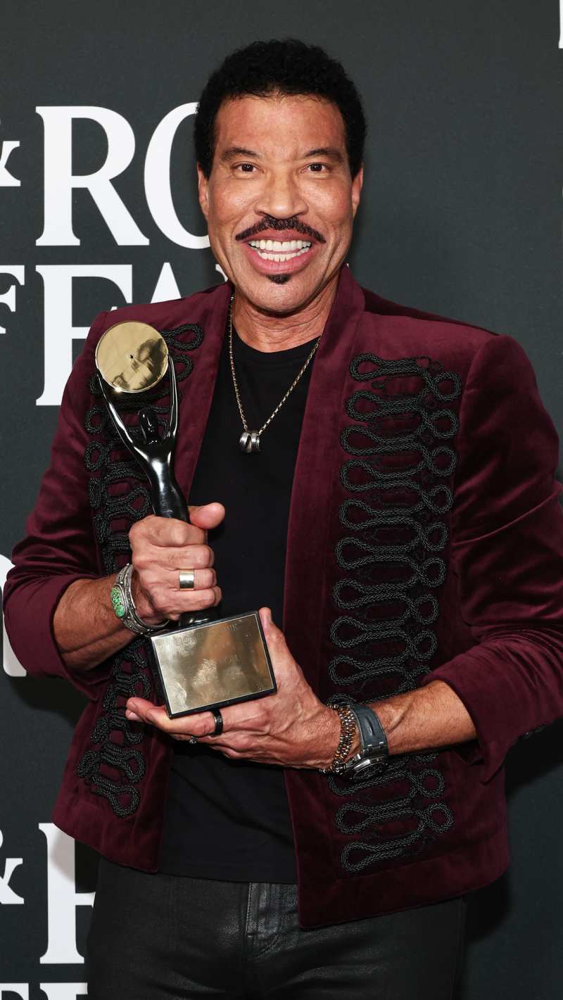 Lionel Richie to Receive Icon Award at AMAs 2022
