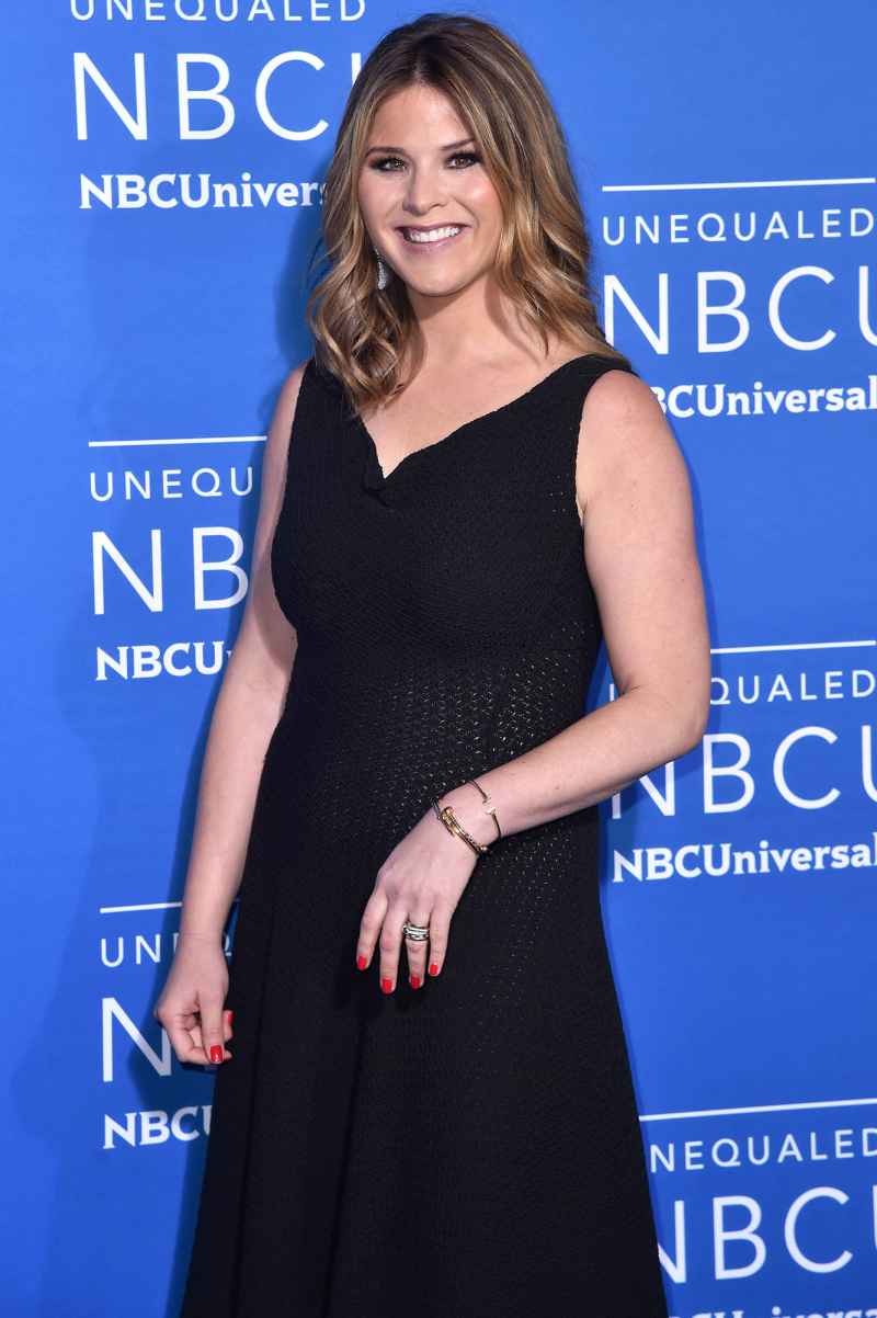 Today's Hoda Kotb and Savannah Guthrie React to Jenna Bush Hager Not Wearing Underwear 4