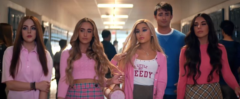 Ariana Grande and Elizabeth Gillies’ Sweetest Friendship Moments Over the Years: Photos