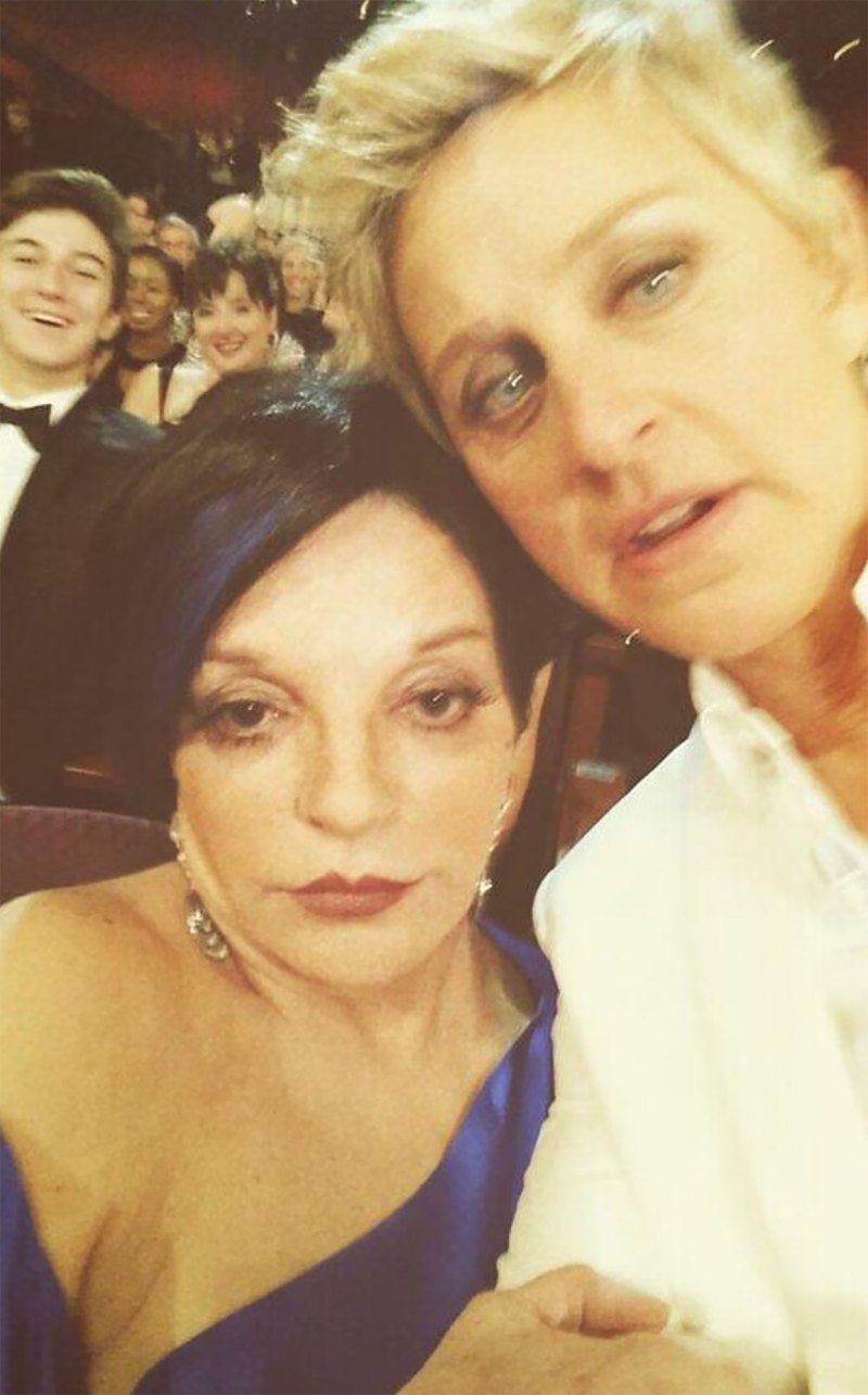 Liza Minnelli Gets Left Out of Ellen DeGeneres’ Star-Packed Oscars Selfie: Picture