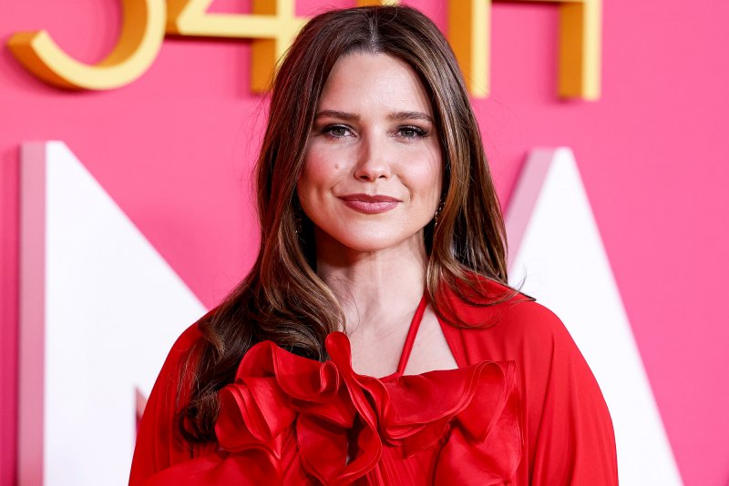 Sophia Bush and 'One Tree Hill' Costars Tell Fans to Switch From Streaming to DVDs Amid SAG Strike