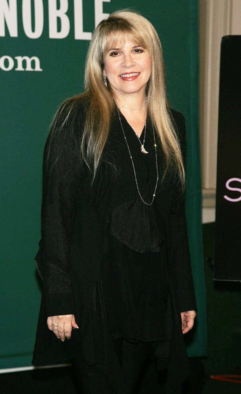 Stevie Nicks: Prescription Meds “Ruined My Life for Eight Years”