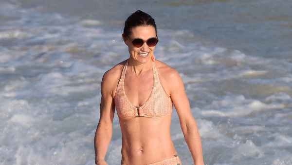 Feature Pippa Middleton Shows Off Insane Abs on Vacation