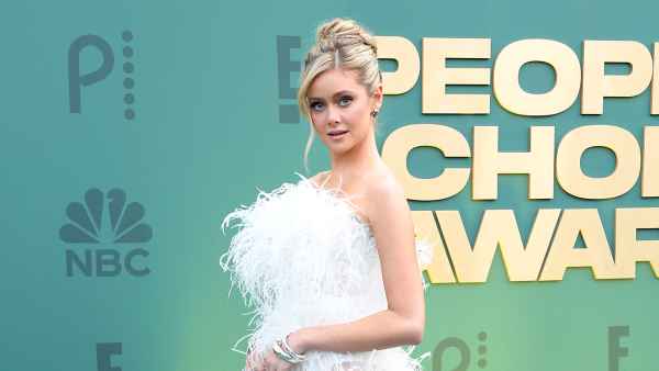 Hannah Godwin Dishes on What's It's Like to Travel on 'The Bachelor': How They Pack, More