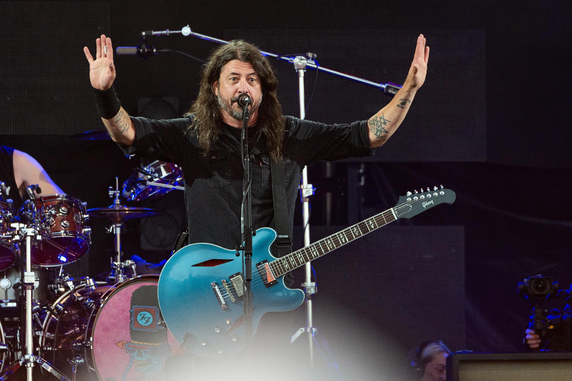 Instagram User Claiming to Be the Mother of Dave Grohl’s Baby Is Fake