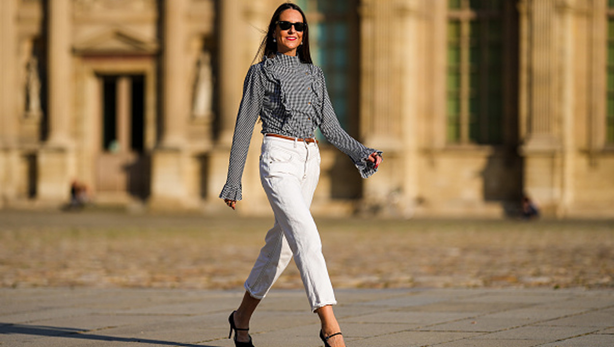 17 Chic Fashion Pieces for Dressing Like a Rich Mom in Her 50s