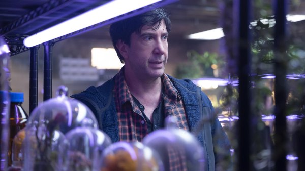 Goosebumps The Vanishing Cast Praises David Schwimmer for Support Leadership Generous Work Dad