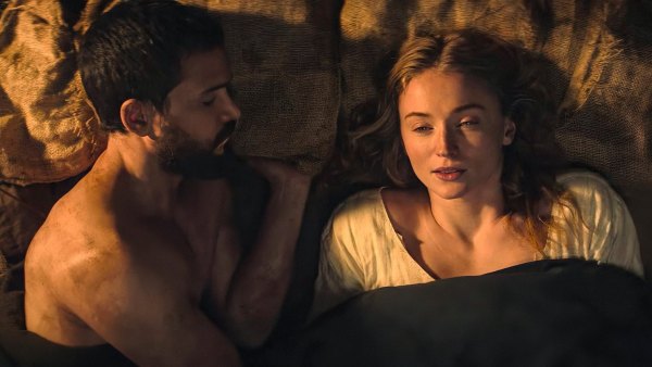 MCDDREALG022 Kit Harington Calls Movie Sex Scenes With Sophie Turner Gross After Playing Siblings