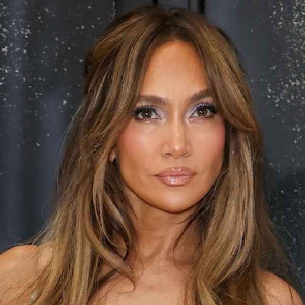 Jennifer Lopez Poses Naked in Bathtub Ahead of 57th Birthday