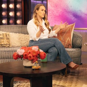 NUP21059301187 Jen Hamilton Launches Empowering Sisterhood of Solidarity Line Amid Split