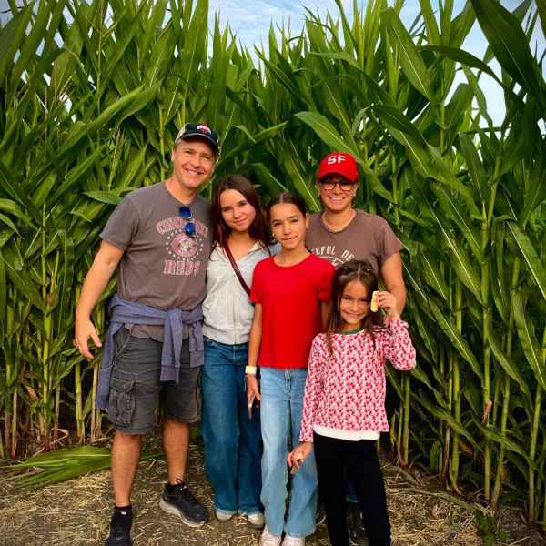 Chad-Lowe-Family_464992429_18471951748007241_1429469212685327133_n