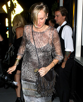 1303418750_kimberly stewart 290