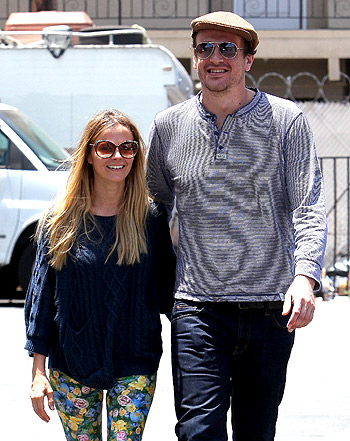 1371044375_jason segel 441