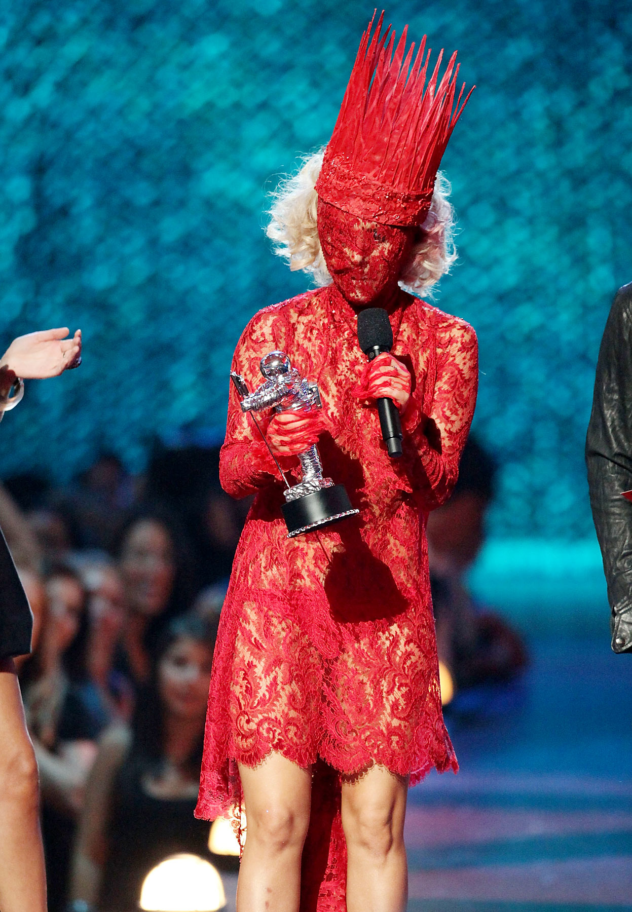 lady gaga red outfit