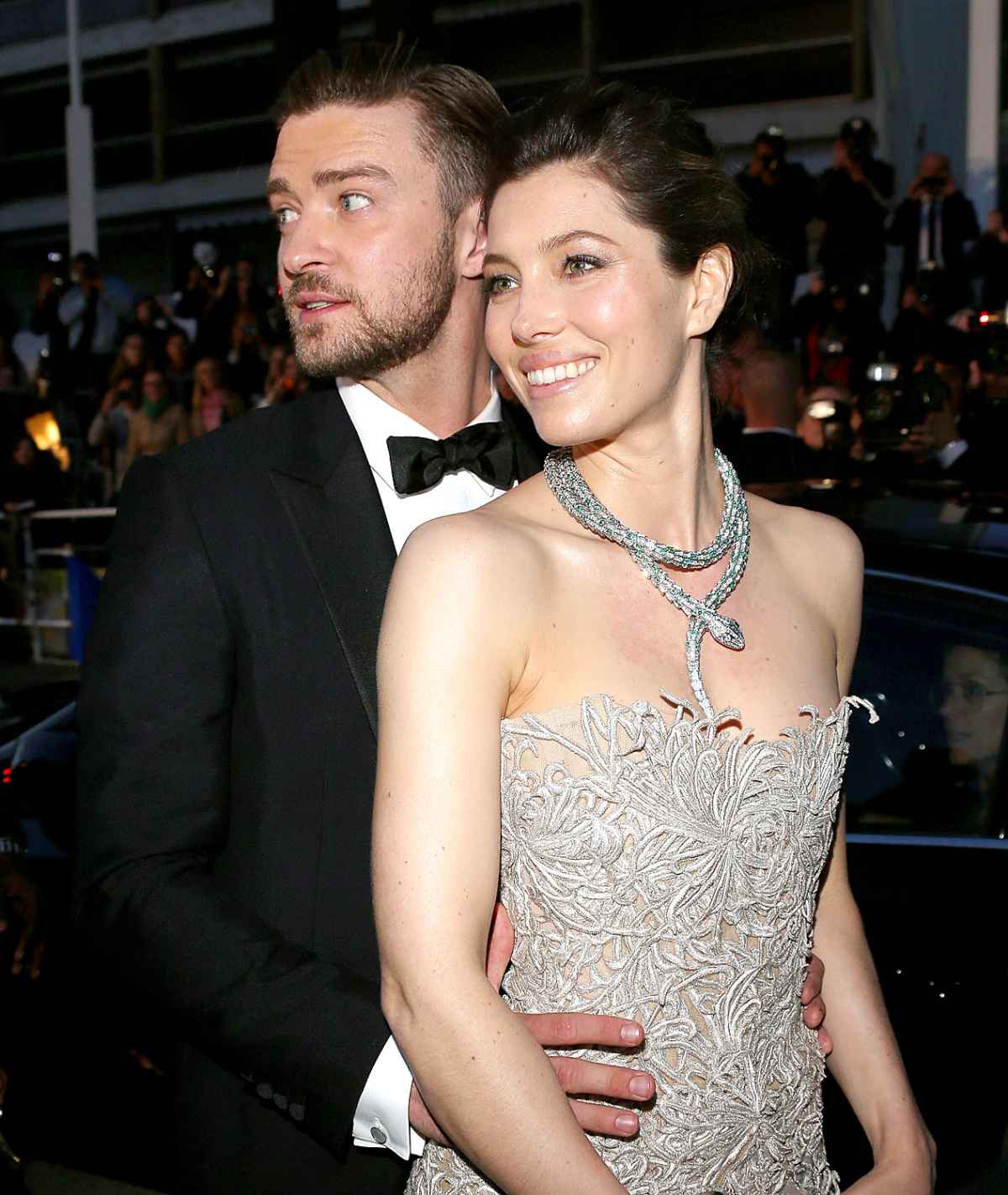 Justin Timberlake & Jessica Biel Slow Dance On Yacht: Photos