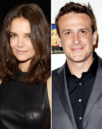 1397069445_katie holmes jason segel 441