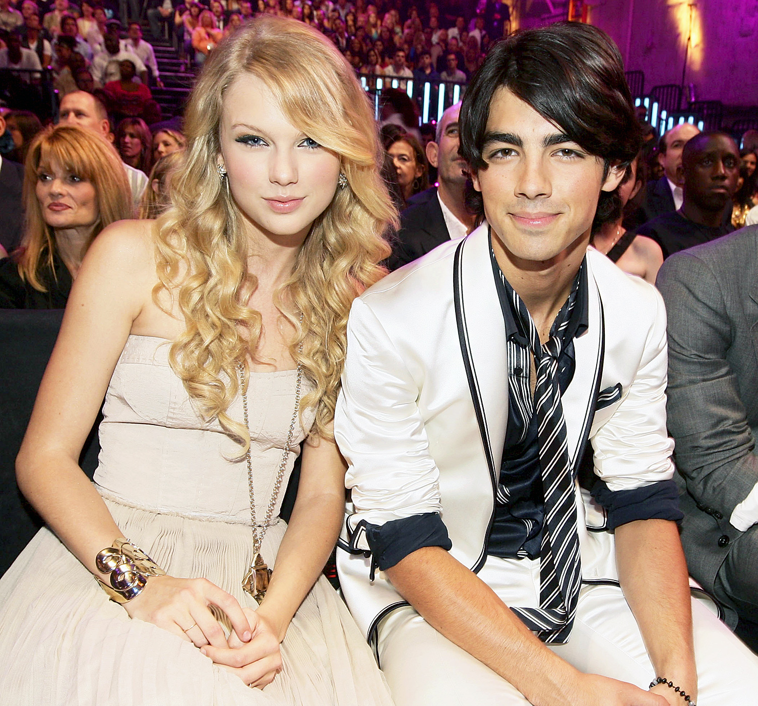 Taylor Swift Dating History: Exes, Boyfriends, Flings