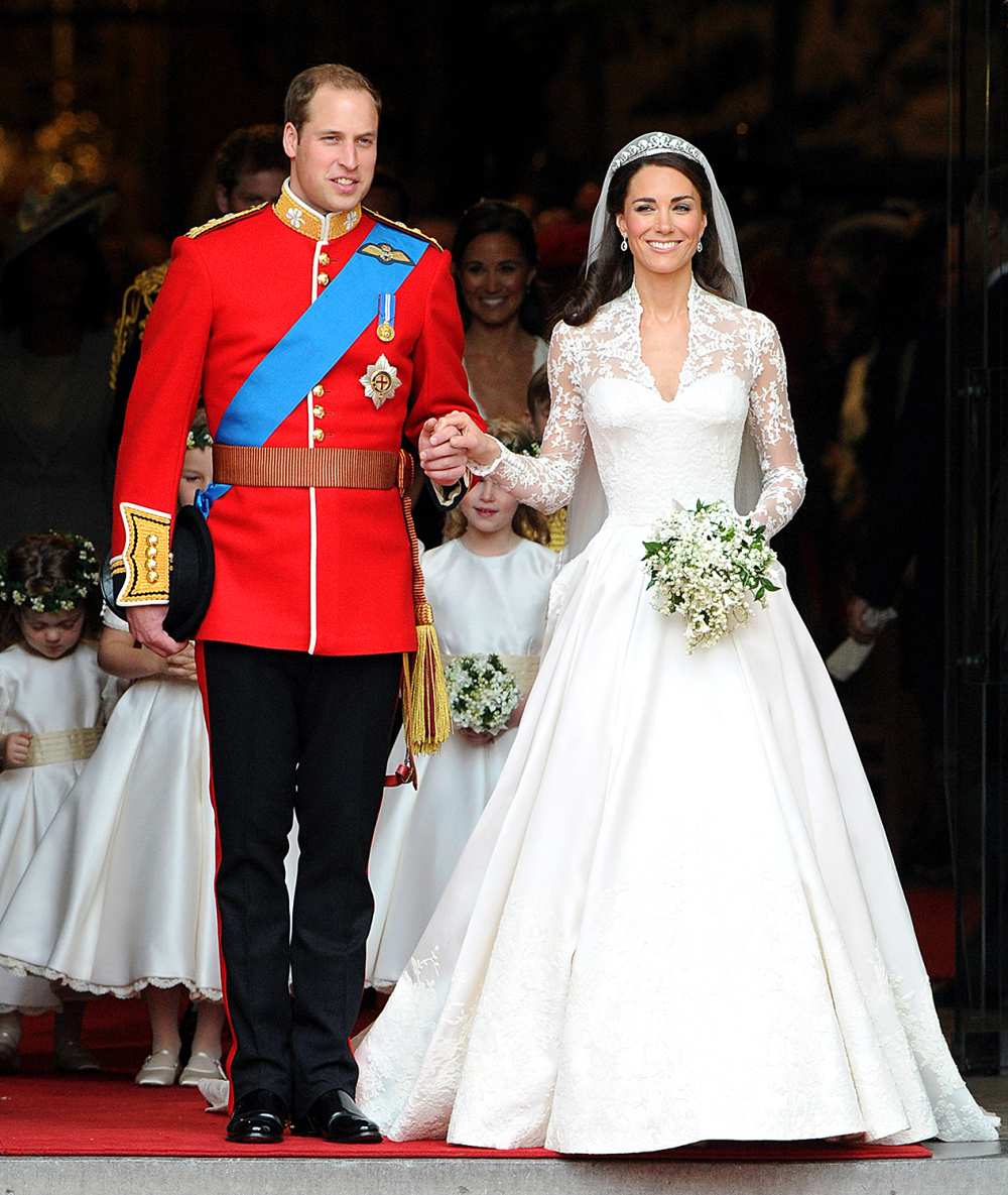 Most Amazing Royal Wedding Dresses: Photos