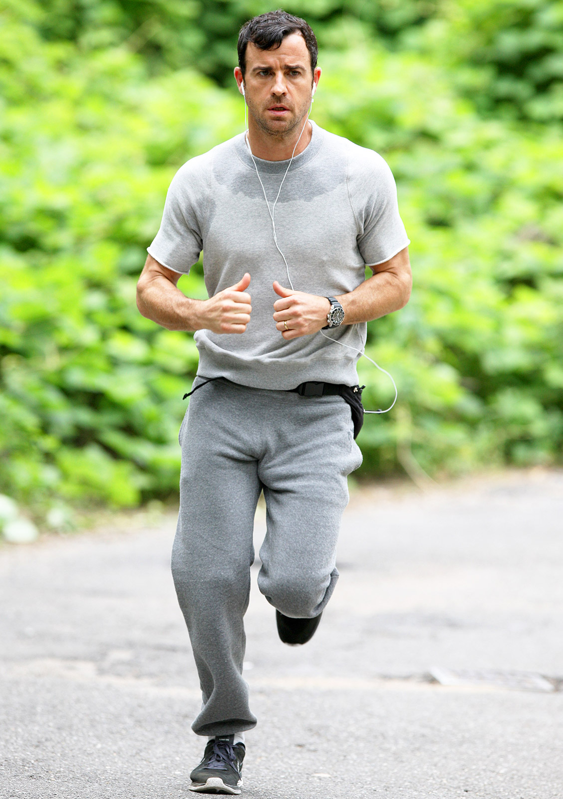 Justin theroux bulge