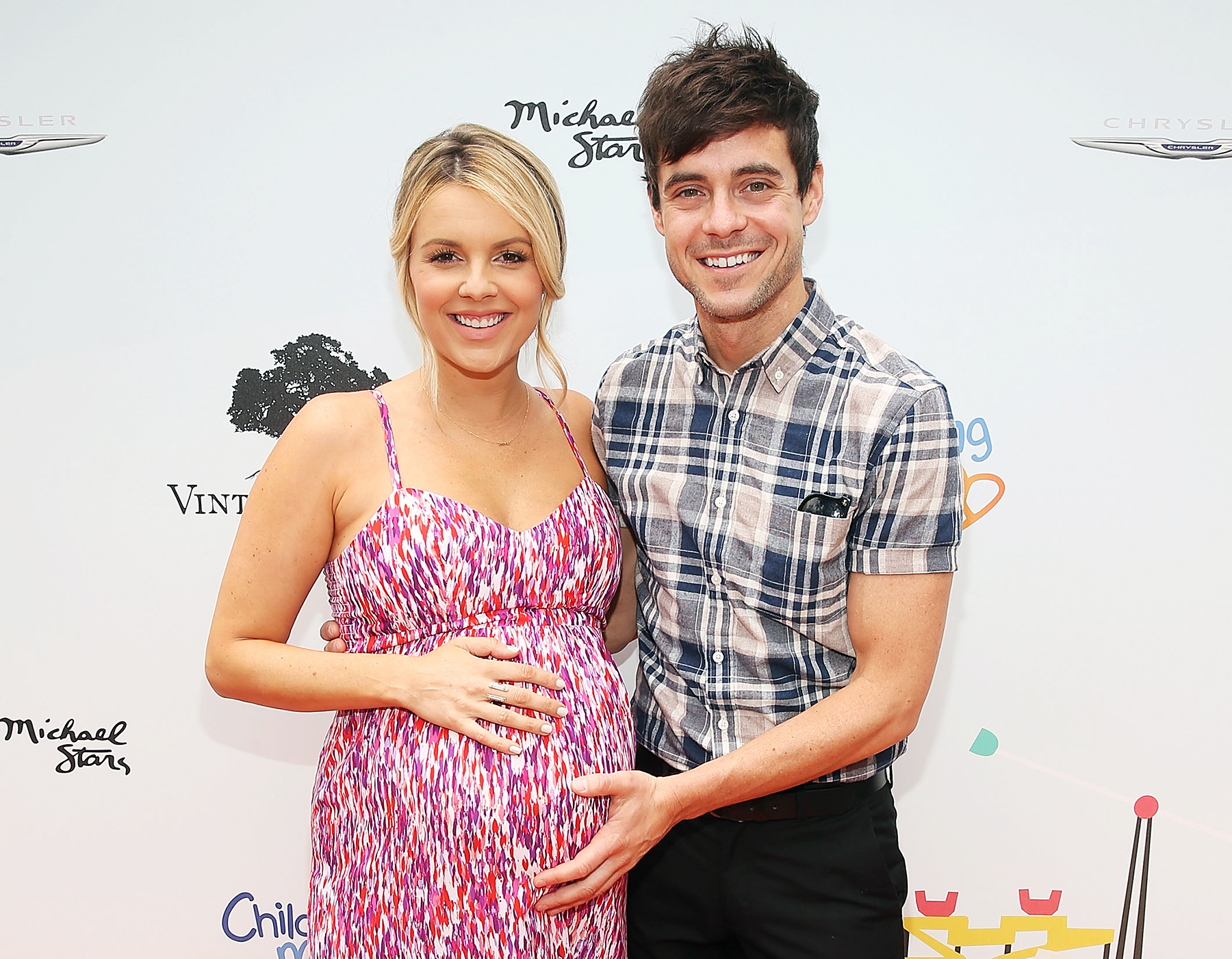 Ali Fedotowsky on How She Told Kevin Manno About Second Pregnancy Us