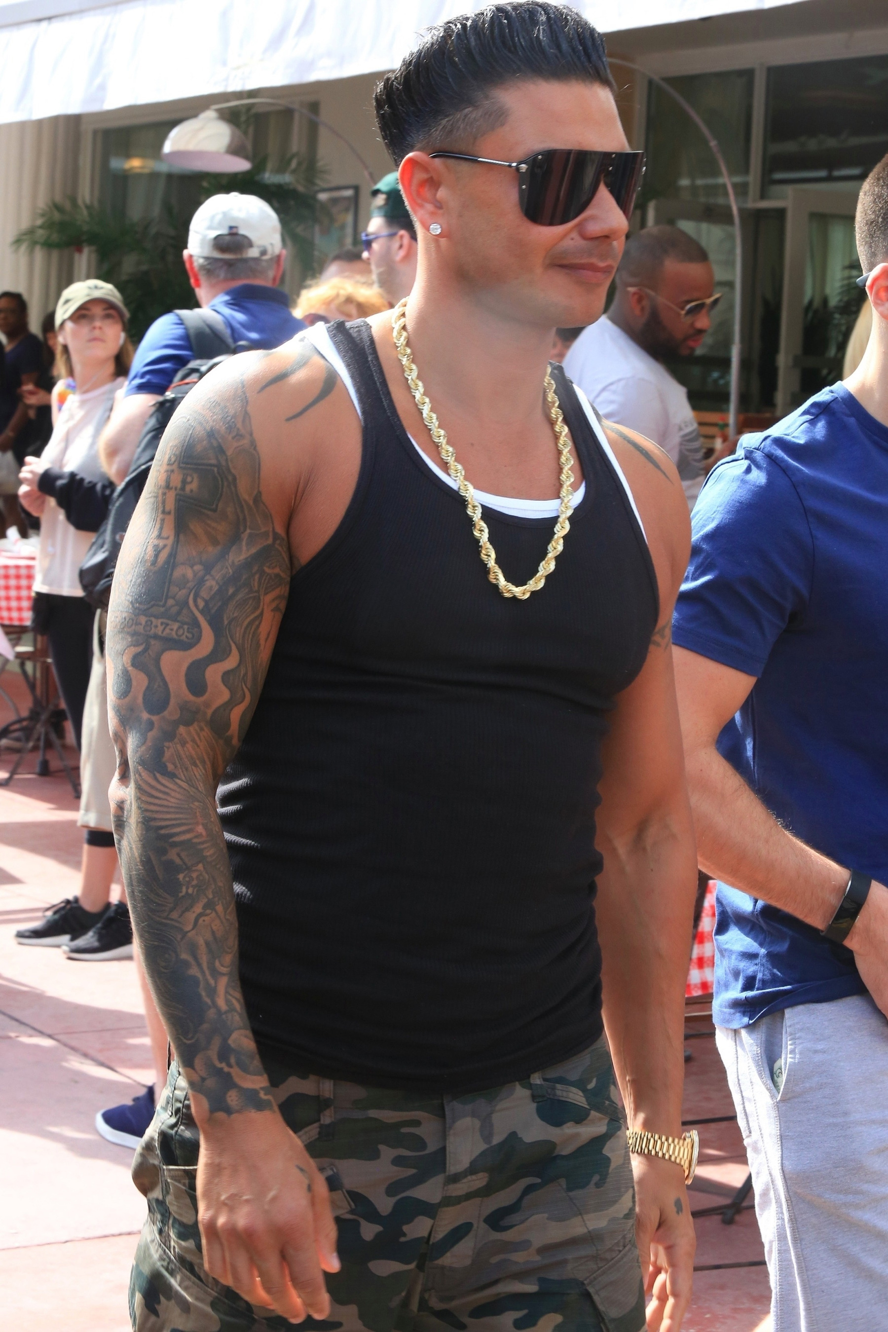 jersey-shore-cast-starts-filming-reunion-in-miami-pics