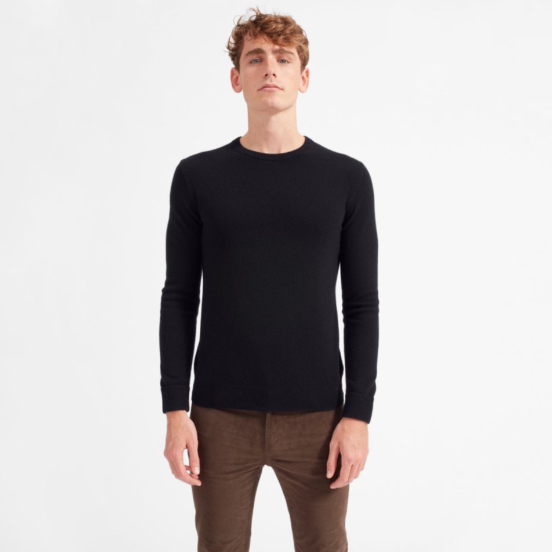 Prince Harry’s $100 Everlane Cashmere Sweater: Details | Us Weekly