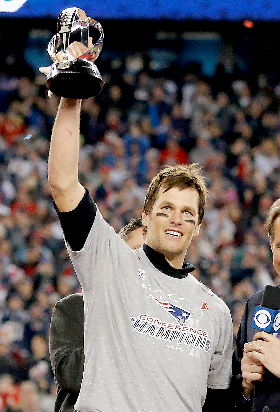 Brady leads Patriots back to Super Bowl - The Columbian