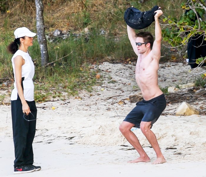 Robert Pattinson Does Shirtless Workout on Antigua Beach: Pics