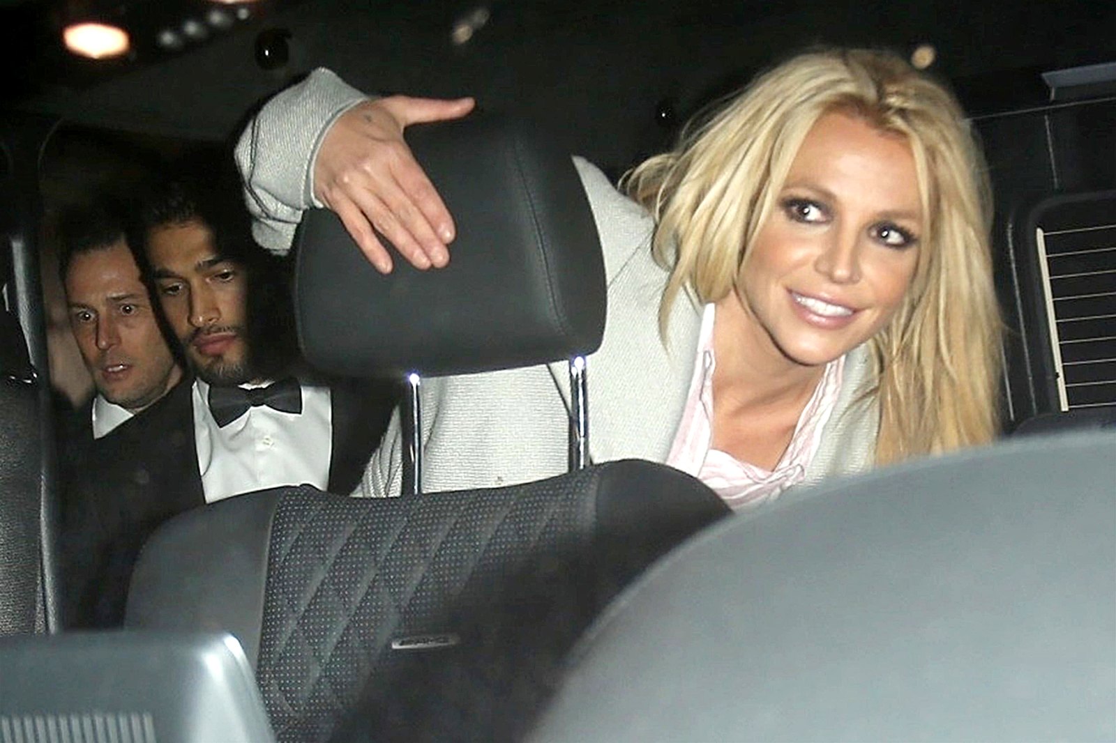 Britney Spears Is ‘very Happy With Boyfriend Sam Asghari Us Weekly 2730