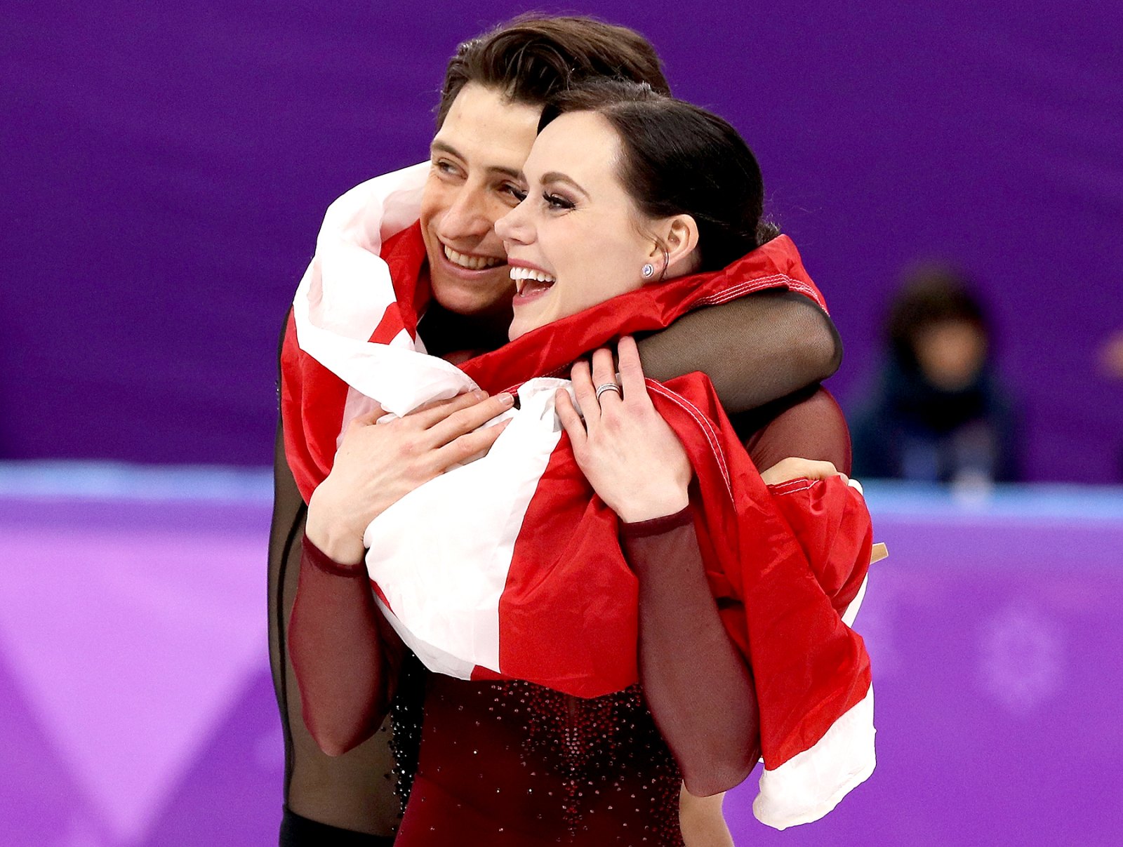 Тесса виртью и скотт мойр. Тесса Виртью. Scott Moir. Тесса Вертью Скотт Моир показательный.