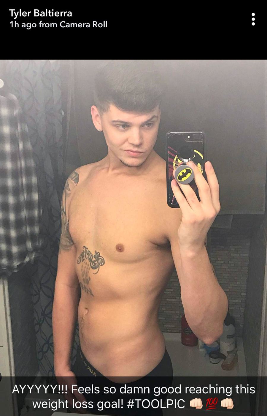 Tyler Baltierra Shows Off Weight Loss In Shirtless Selfie Pic Us Weekly