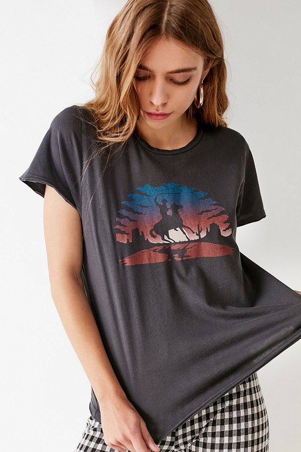 Urban Outfitters Sale: 11 Graphic Tees You Need