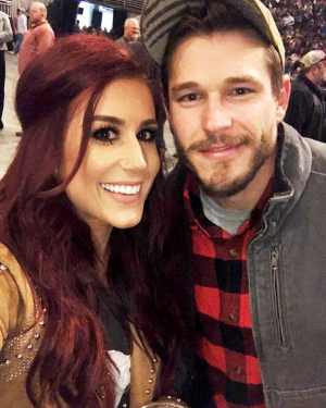 Chelsea Houska Gives Birth, Welcomes Baby Girl With Husband Cole DeBoer ...