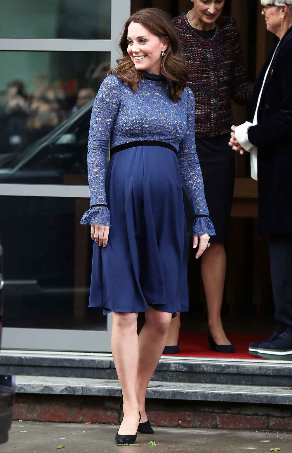Kate Middleton Maternity Style Third Pregnancy Pics Us Weekly 