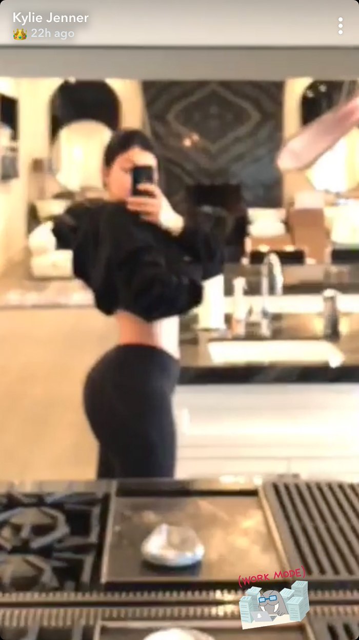 Kylie Jenner Shows Off Slim Waist After Baby: Pics | Us Weekly