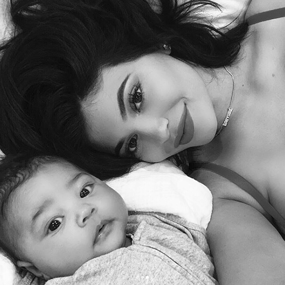 Kylie Jenner Posts First Selfies With Daughter Stormi: Pics