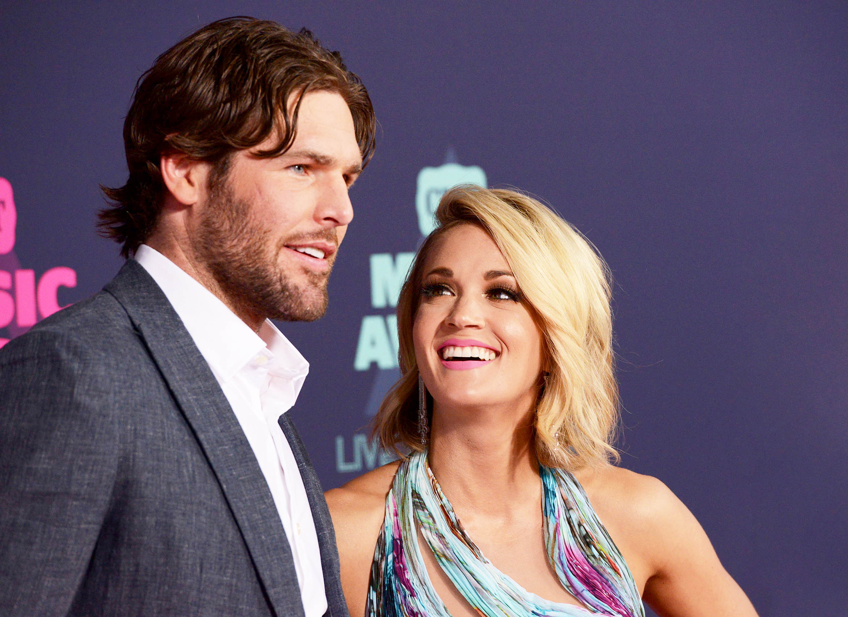 mike-fisher-and-carrie-underwood.jpg?quality=78&strip=all
