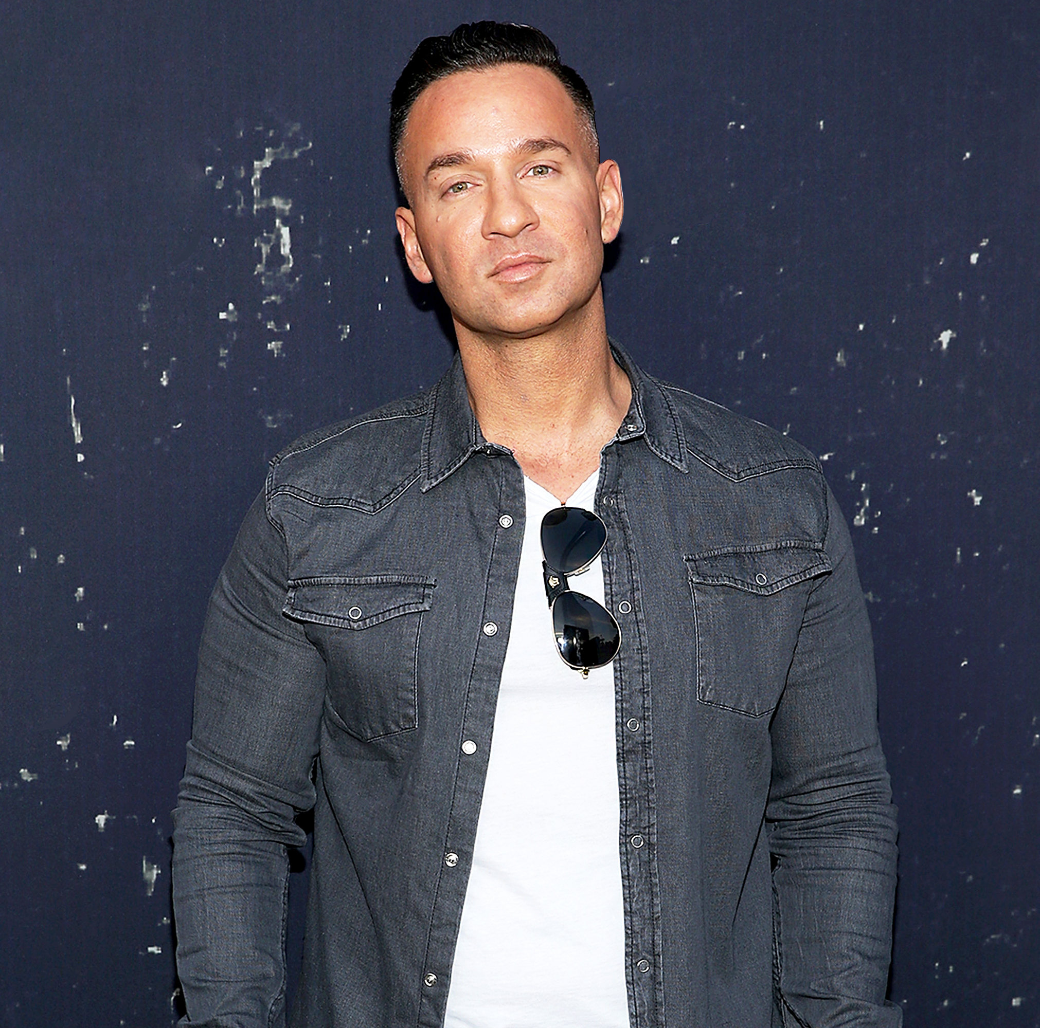 Mike 'The Situation' Sorrentino got into a quarrel during filming of 'Jersey  Shore,' ripped off his microphone, and stormed off Stock Photo - Alamy