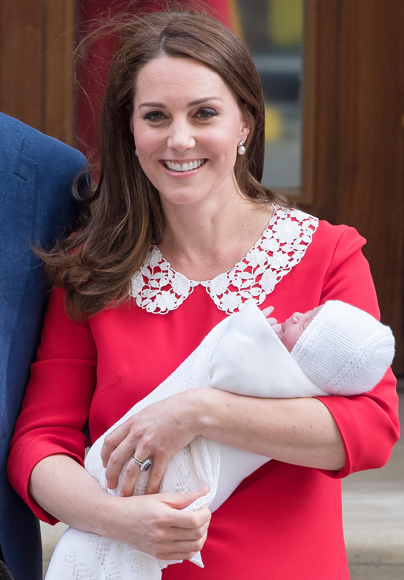 duchess kate red dress