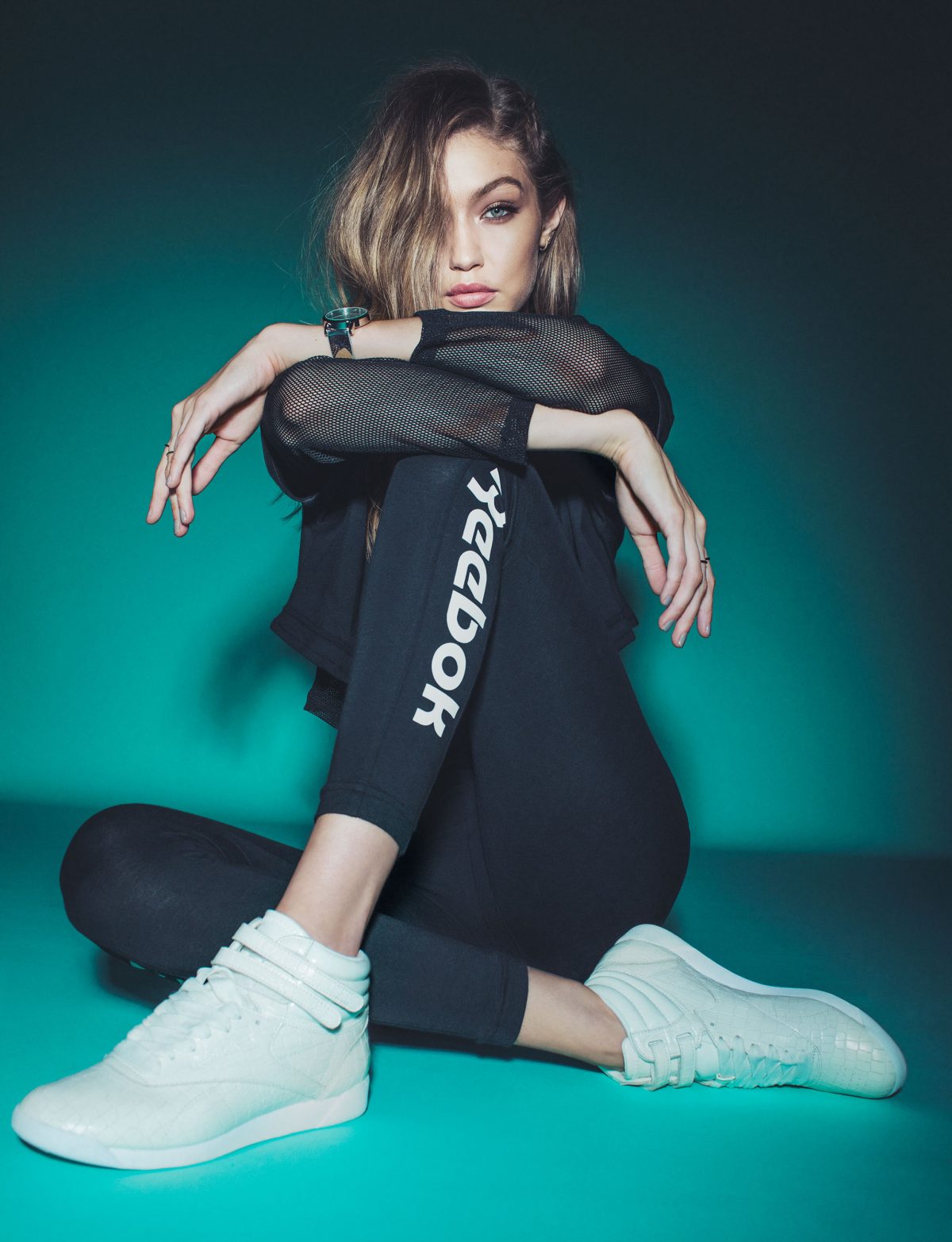Defilé analoog Gewend Gigi Hadid Stars in Reebok Freestyle Hi Crackle Sneaker Campaign