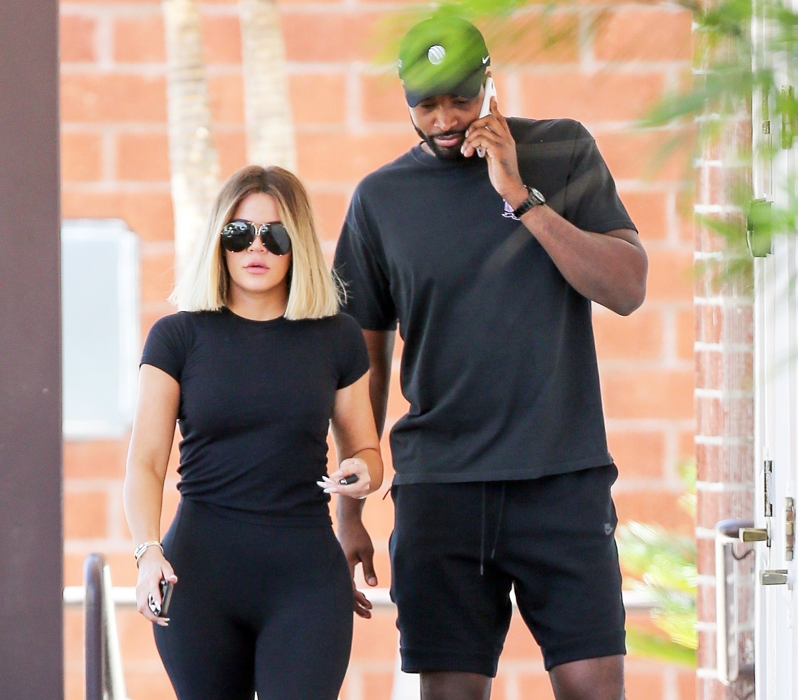 Tristan Thompson Returns To Ohio Amid Khloe Kardashian Cheating Scandal Us Weekly 