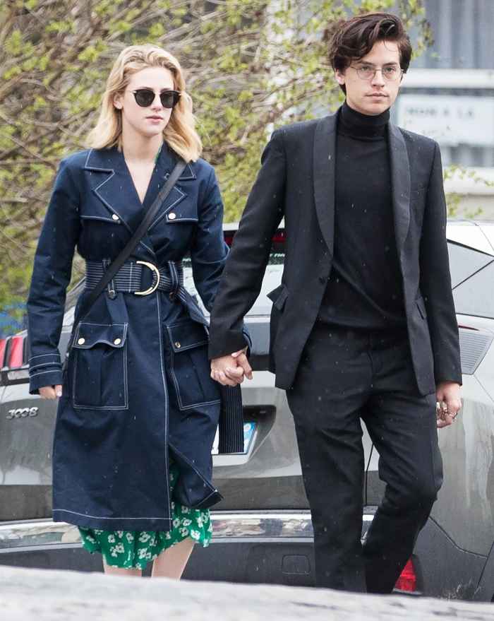 Riverdales Lili Reinhart Cole Sprouse Kiss In Paris Us Weekly 