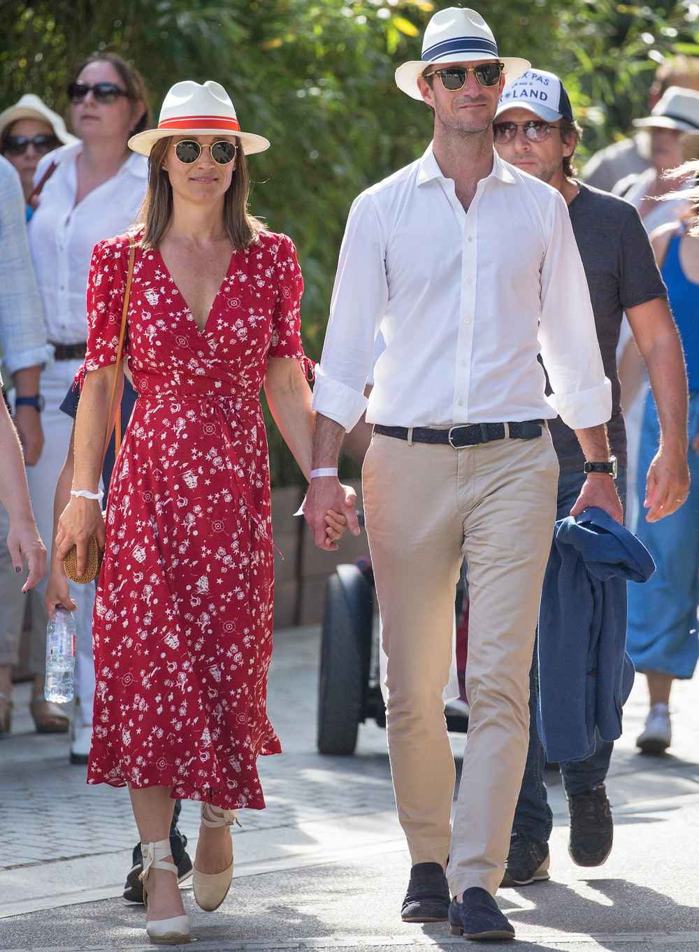 Pregnant Pippa Middleton Shows off Growing Baby Bump at French Open ...