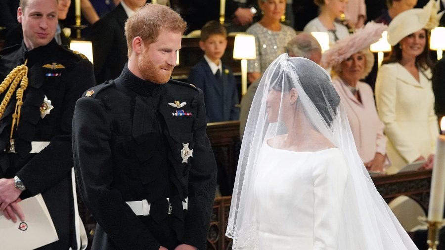 Prince Harry Bit His Lip at Wedding to Duchess Meghan: Twitter Reacts ...